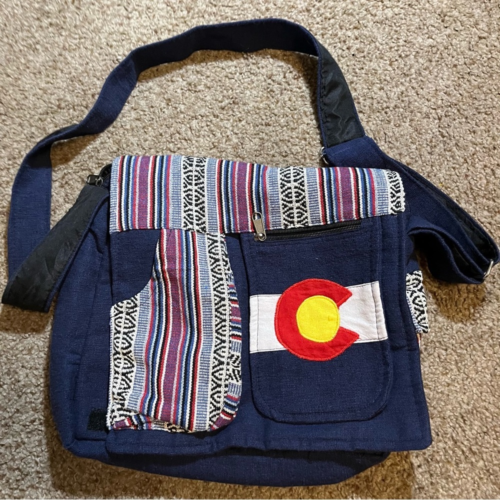 Rising International Messenger Bag